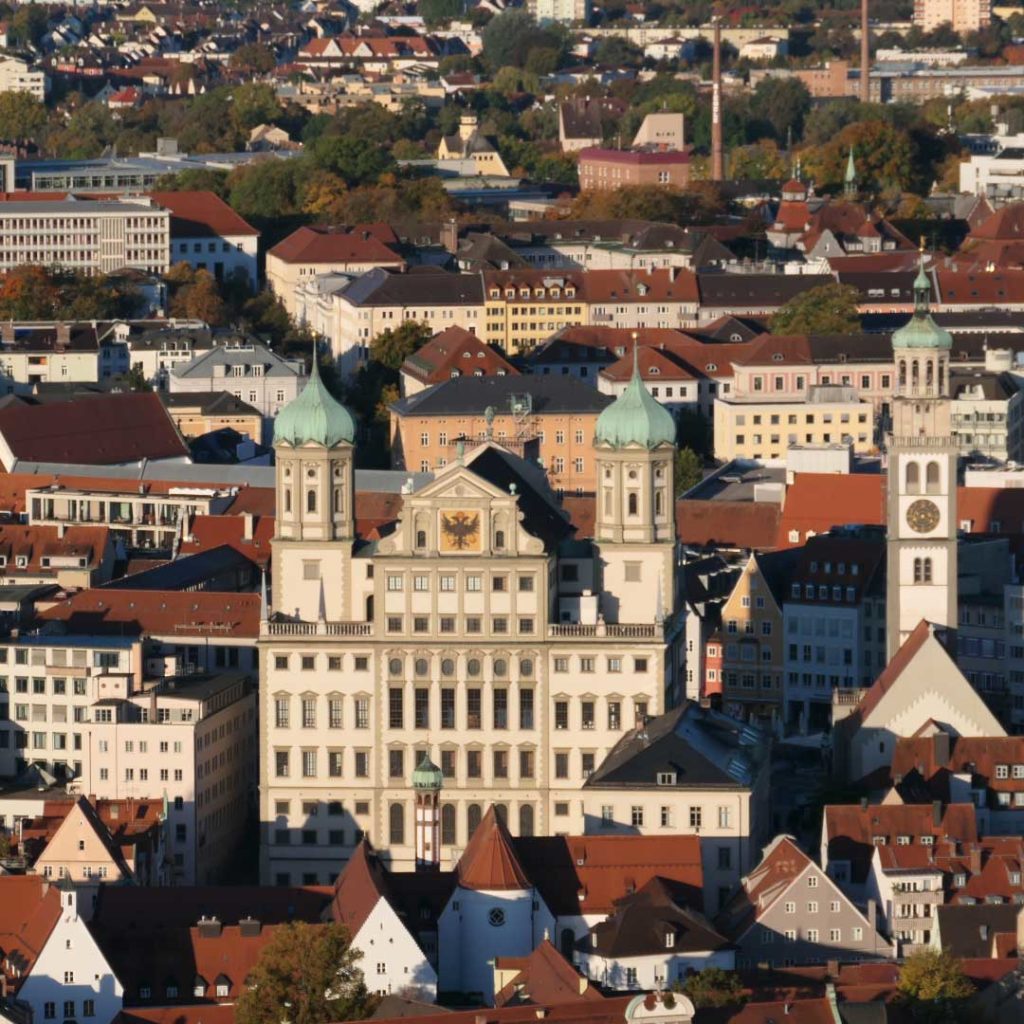 Das Rathaus und der Perlachturm von Augsburg