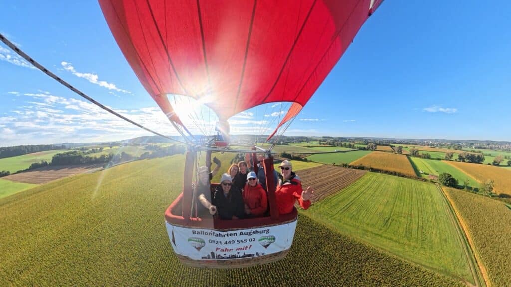 Ballonfahrt über Augsburg in kleinen Ballonkörben mit maximal 6 Personen